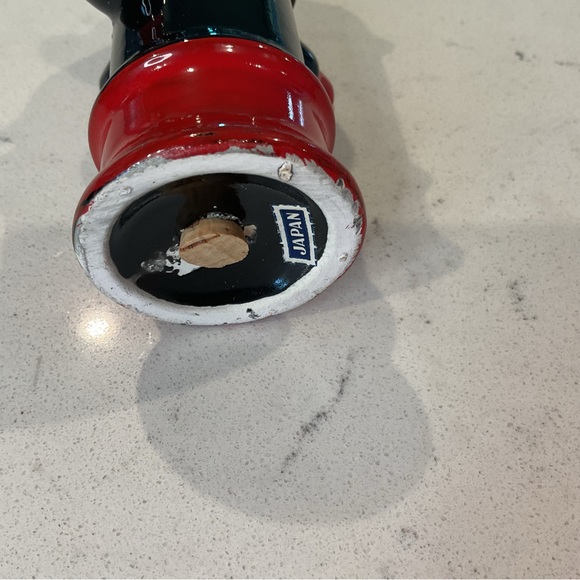 Vintage Fire Hydrant Salt Shaker Made in Japan by Tilso a ceramic piece. No Dog. - Picture 4 of 6